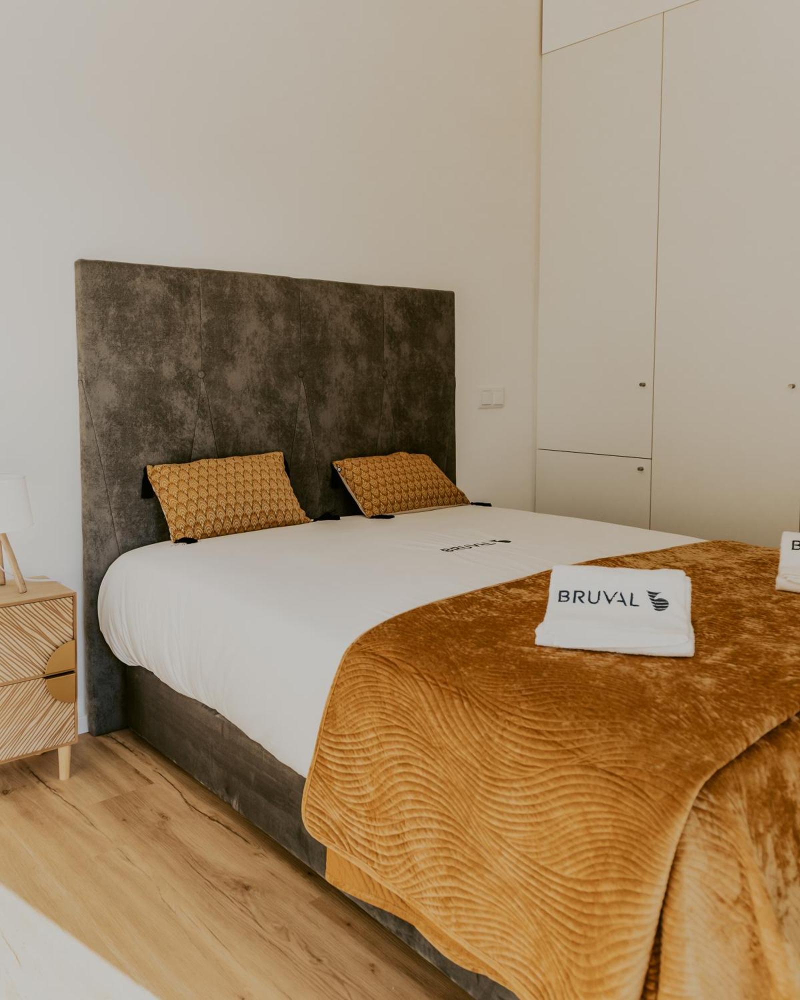 Bruval Premium Apartments - Gaia Vila Nova de Gaia Kültér fotó